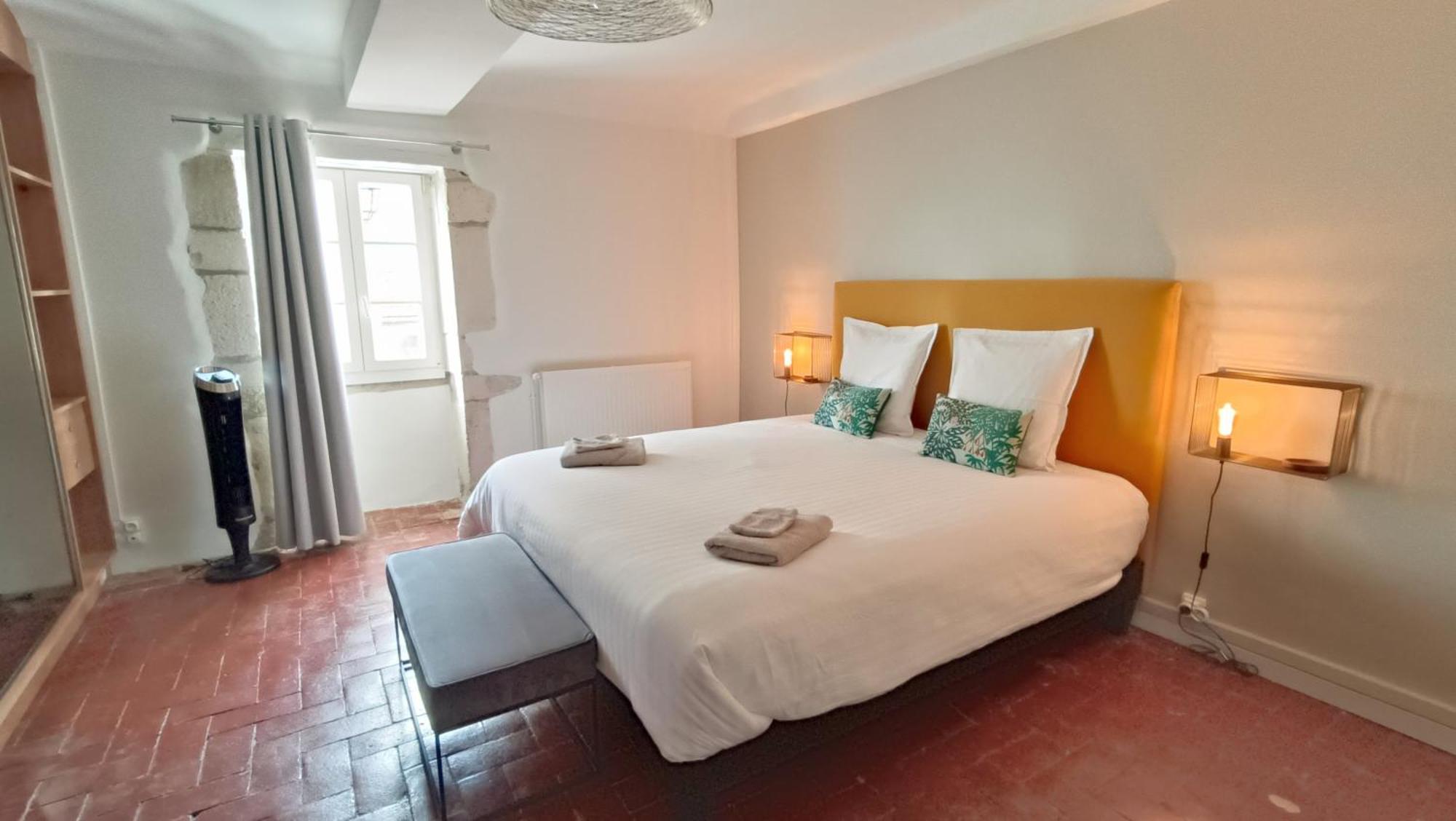 Le De Varanges Holiday home *